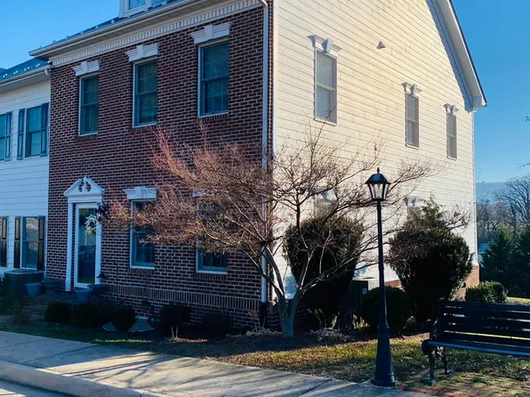 127 S Church St, Woodstock, VA 22664