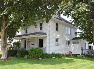 1802 Harrison St, NEW HOLSTEIN, WI 53061