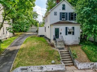 87 Fair St, East Orange, NJ 07017