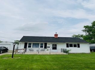 8 E Sunnydale Dr, Huntington, IN 46750