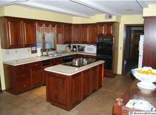 6 Red Hawk Rd S, Colts Neck, NJ 07722