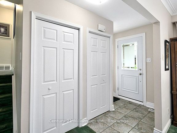 5th image of 631 Cameron St