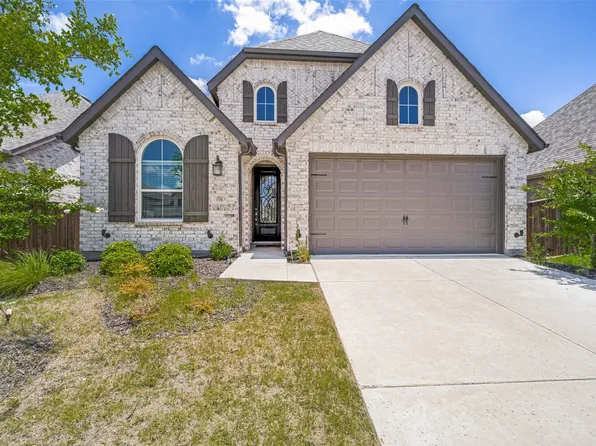 4706 Pin Oak Ct, Aubrey, TX 76227