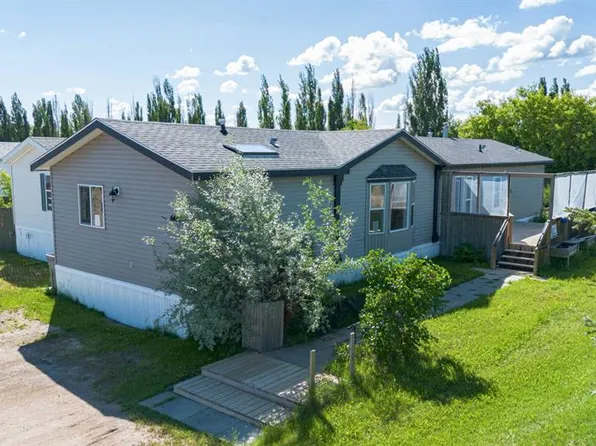 6013 N 54 Avenue Close, Stettler, AB T4K 1K7