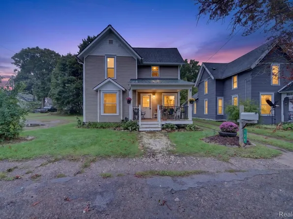 129 E Main St, Rives Junction, MI 49277