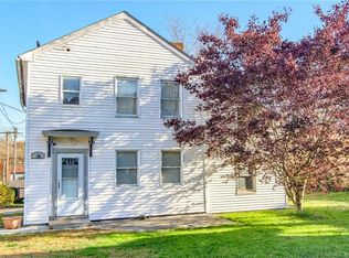 16 9th St, Norwich, CT 06360