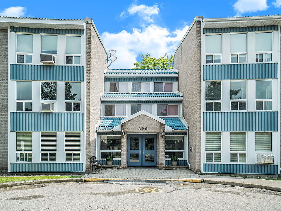 1st image of 820 Laurier Blvd #218