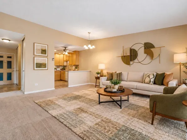 650 S Clinton Street #2D, Denver, CO 80247