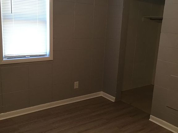4th image of 111 Morton St #4