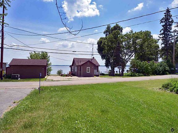 2nd image of W9568 Lake Dr