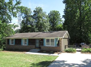508 Lindsay St, Kernersville, NC 27284