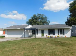 1202 Ladoga Rd, Crawfordsville, IN 47933