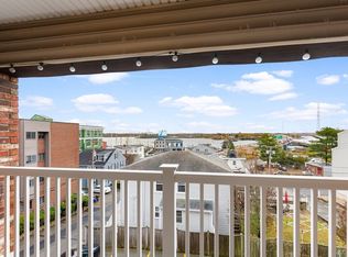 12 Cox Ct #PHB, Beverly, MA 01915