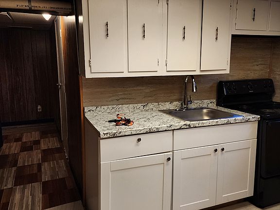 2nd image of 37 Bonnie Briar Rd #B