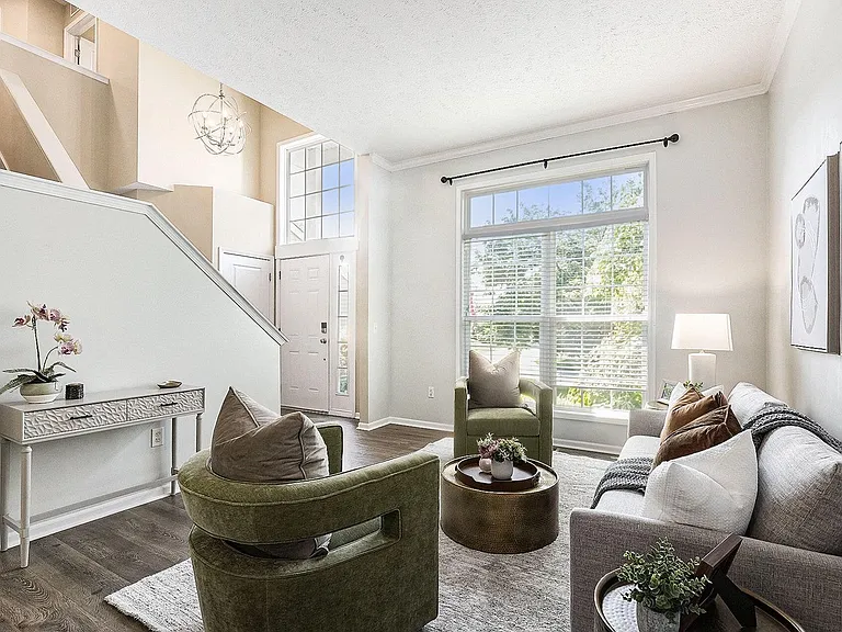 3617 Running Brook Dr SE — Photo 4