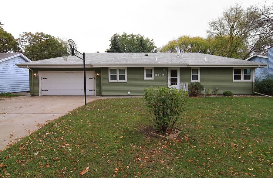 1st image of 2393 Stinson Blvd