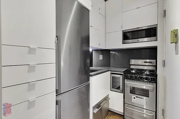 Rented by REAL New York | media 2