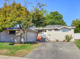 411 Wales Dr, Folsom, CA