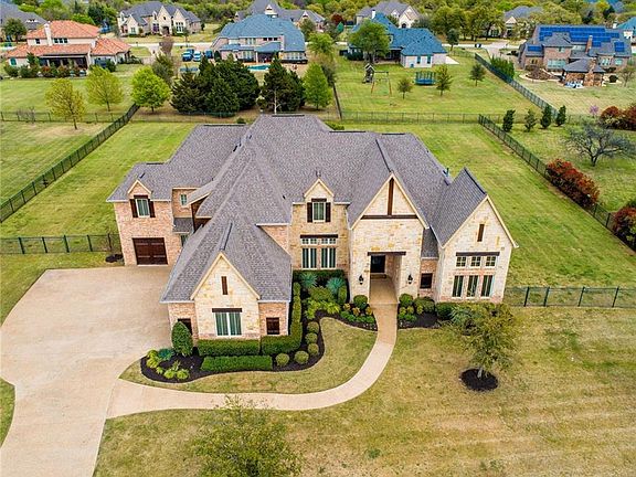 5th image of 2208 Lake Lugano Dr