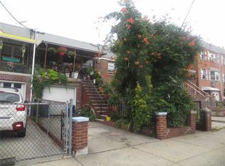 32-35 71st St #32-35, East Elmhurst, NY 11370