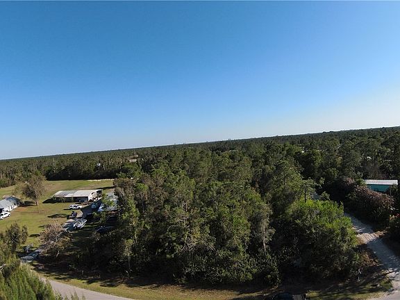 4th image of Western Acres Rd