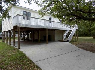 1003 Cardinal St, Kill Devil Hills, NC 27948