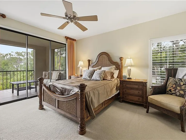 27038 Oakwood Lake Dr — Photo 22