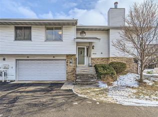600 E 143rd St, Burnsville, MN 55337
