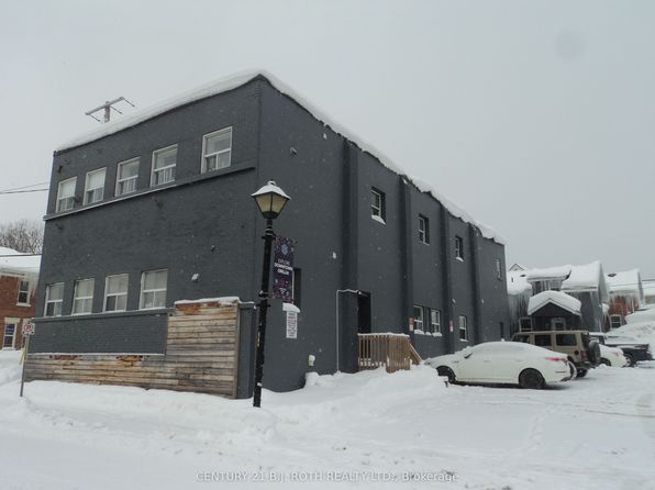 76 Mississaga St W #1A, Orillia, ON L3V 3A8