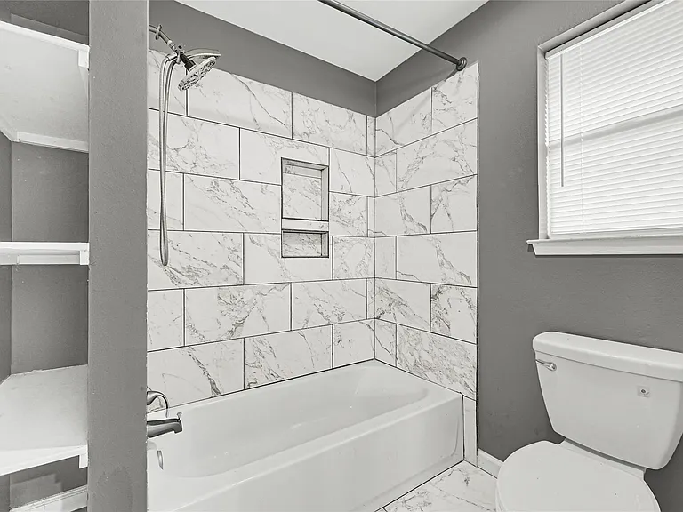 13003 Frank Ln — Photo 19