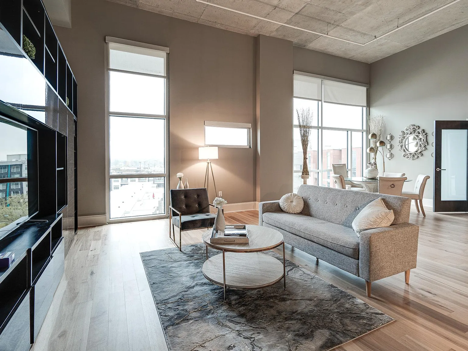 1 bed, 1230 sqft, $3,200 — Photo 3