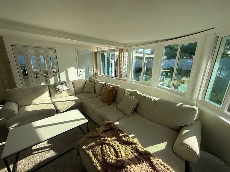 2604 Raymell Dr — Photo 6