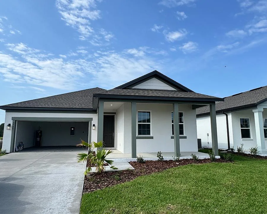 5746 Cattle Ranch Dr