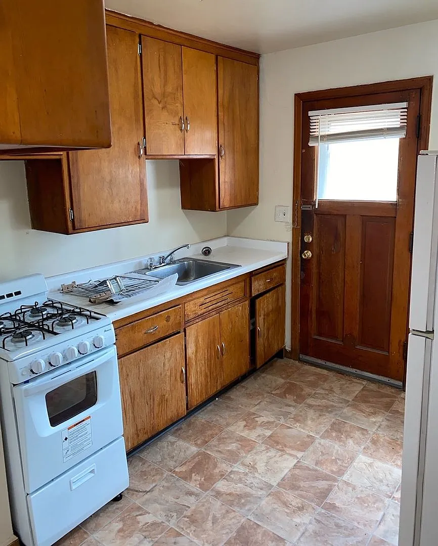 7222 W. Burleigh St. — Photo 2