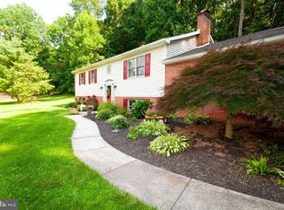 175 Fraelich Rd, Denver, PA 17517