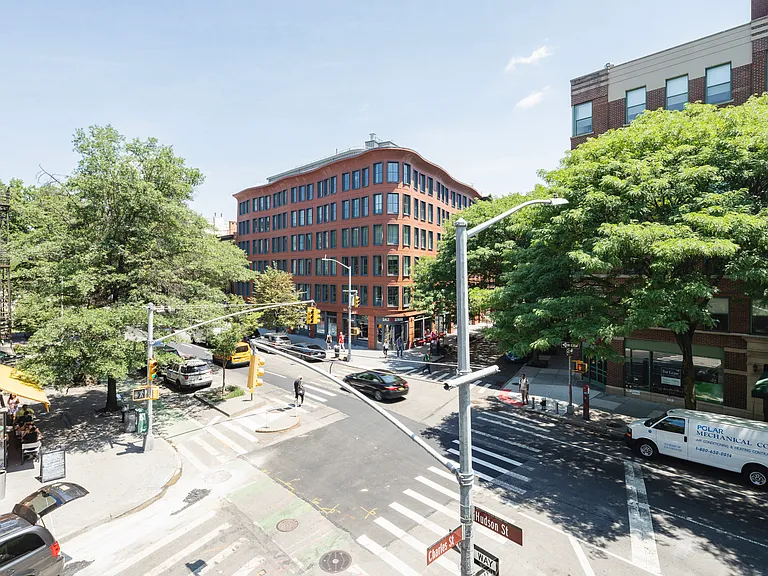 116 Charles St #3 — Photo 4