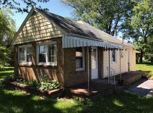 11302 17th St, Milan, IL 61264