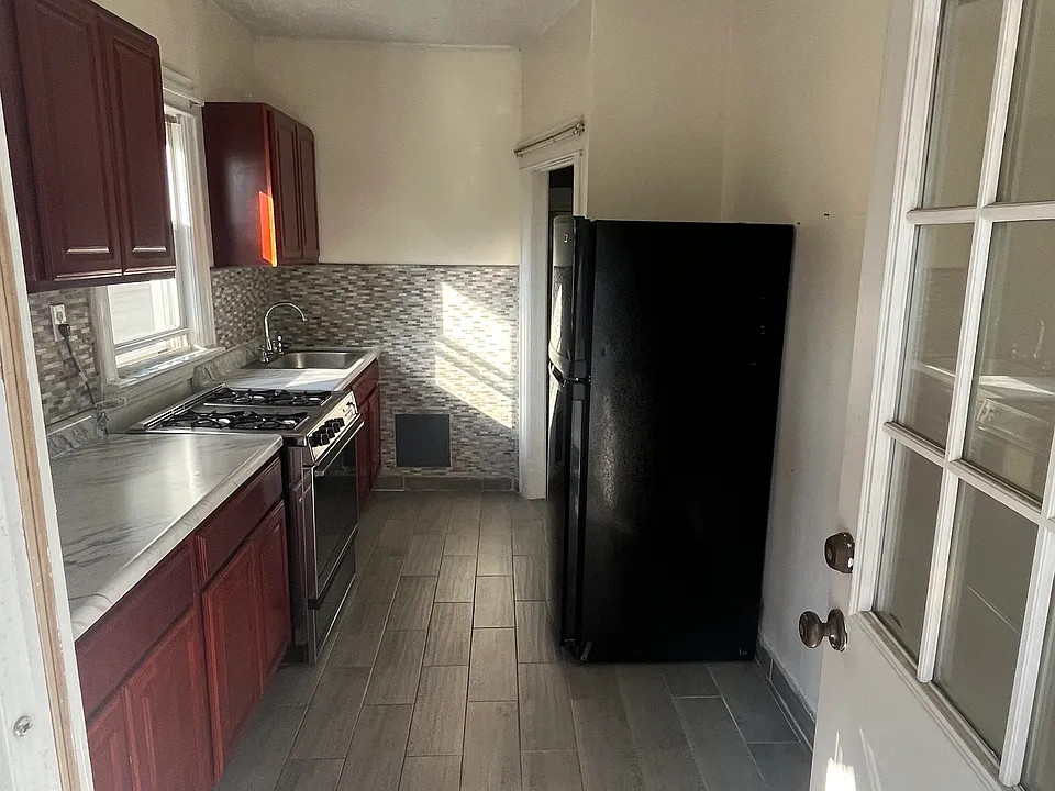 0 Lurting Ave #2