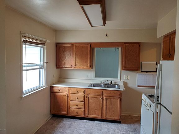 4th image of 5322 Claudia Ave SE