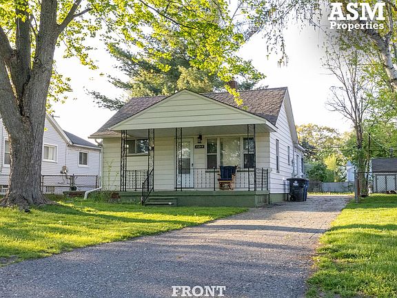 2nd image of 35844 Farragut Ave