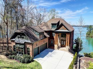 1634 Green Rd, Buford, GA 30518