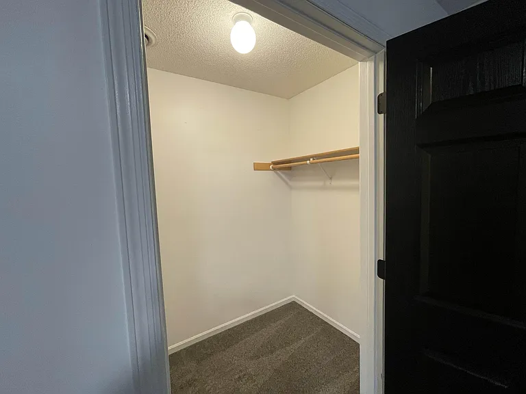 1364 Conservatory Ct — Photo 31