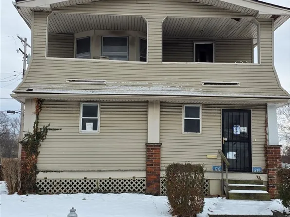 1216 Lakefront Ave, Cleveland, OH 44108