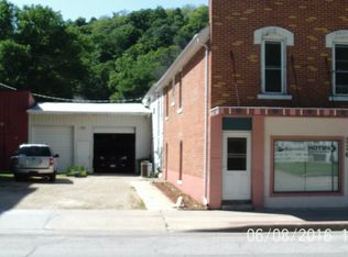 326 Main St, Mc Gregor, IA 52157