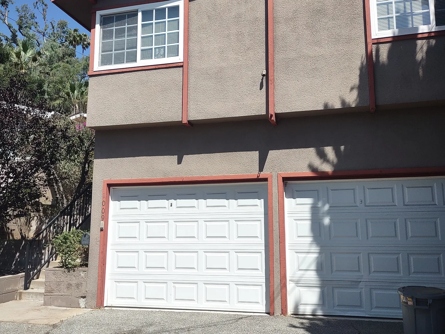 1009 N Avenue 67 — Photo 2