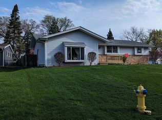 25542 W Chesney Dr, Lake Villa, IL