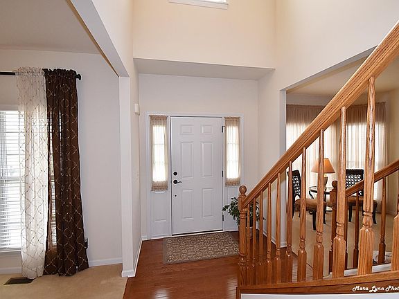 3rd image of 40W228 Eastwood Ct