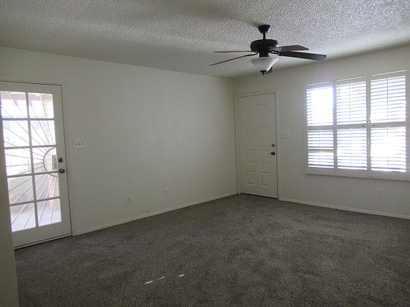 5th image of 2113 S Dorsey Ln