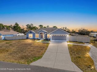 13046 Kildeer Rd, Weeki Wachee, FL 34614