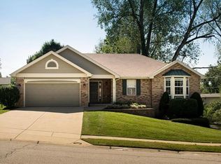 128 Hunters Rdg, Saint Charles, MO 63301